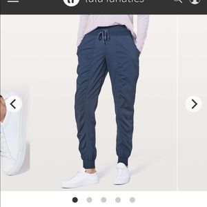 LULULEMON DANCE STUDIO JOGGERS